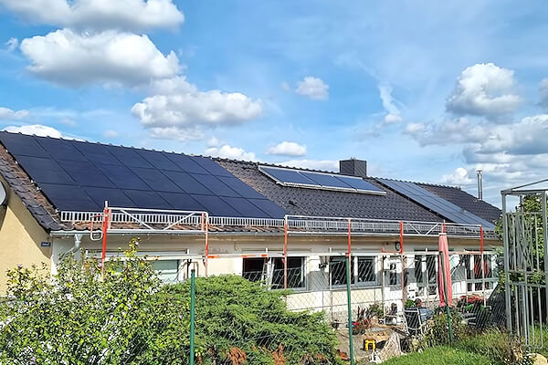 Photovoltaikanlage mit Speicher in Hartmannsdorf